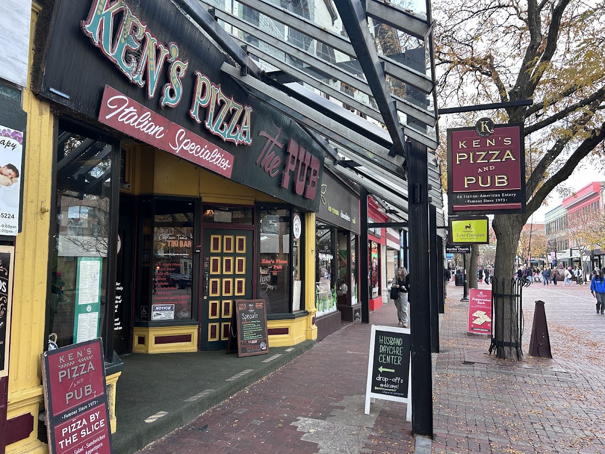 Ken's Pizza And Pub